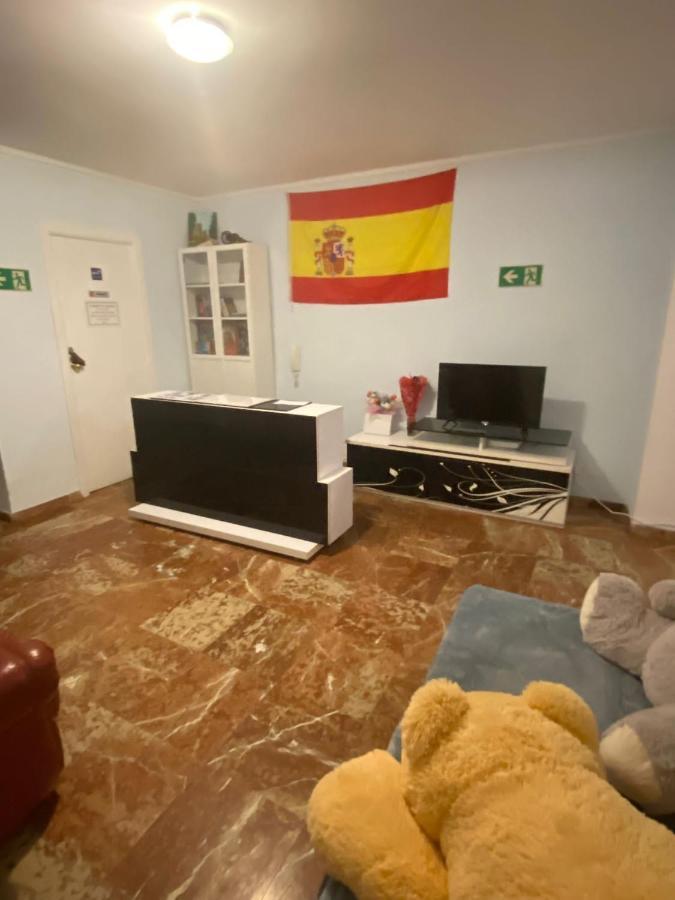 Pension El Dorado Alicante Eksteriør bilde