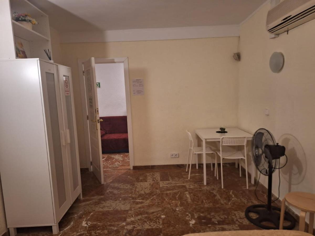 Pension El Dorado Alicante Eksteriør bilde